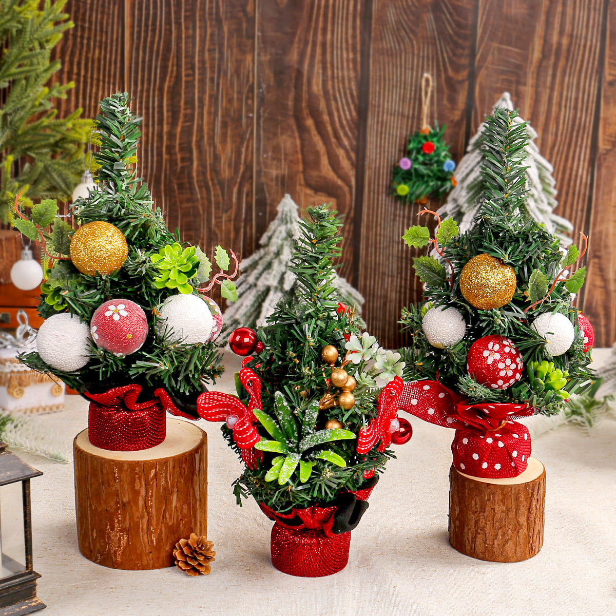 Christmas tree ornament - AA Trading